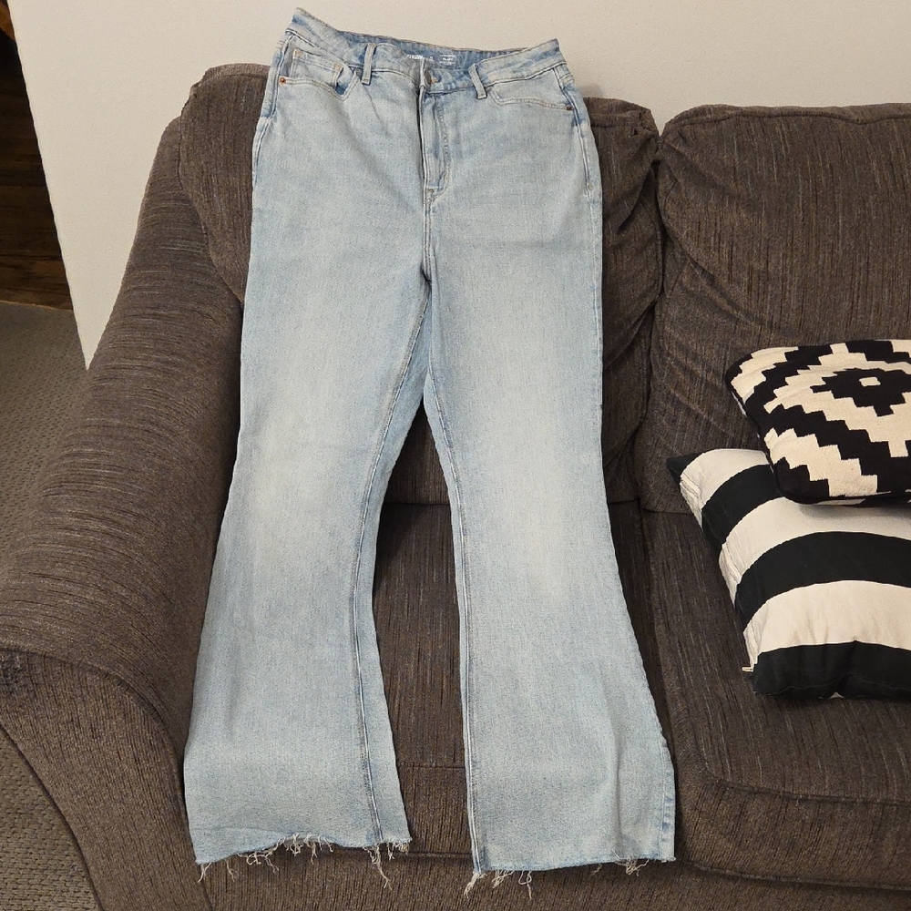 Old Navy Light Wash Women's Flare Jeans